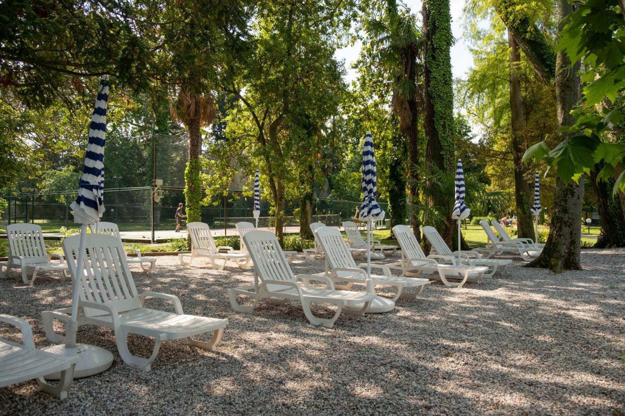 Hotel Vela D'Oro Dependence Bardolino Exterior photo
